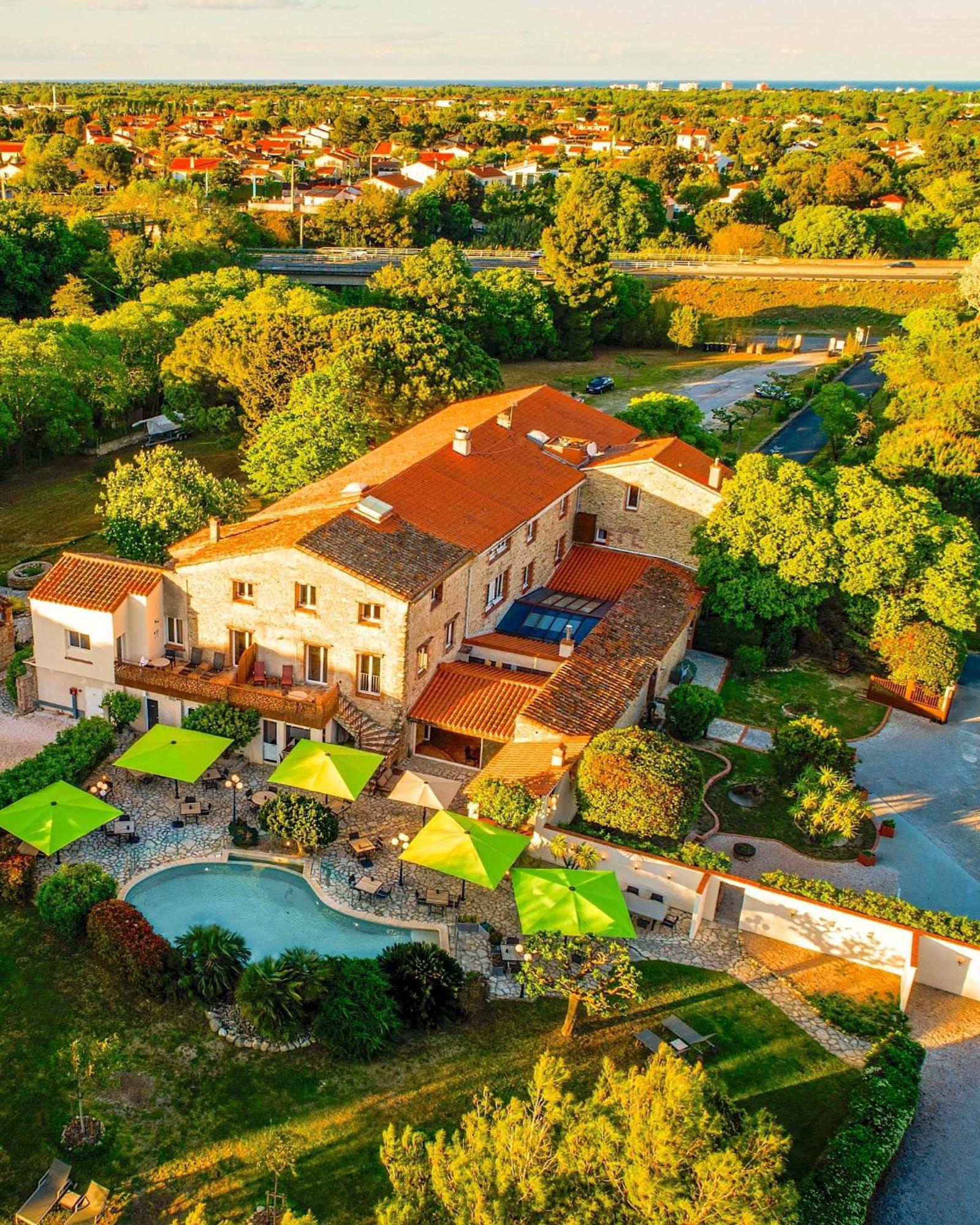 Auberge Du Roua Hotel Argelès-sur-Mer Exterior foto